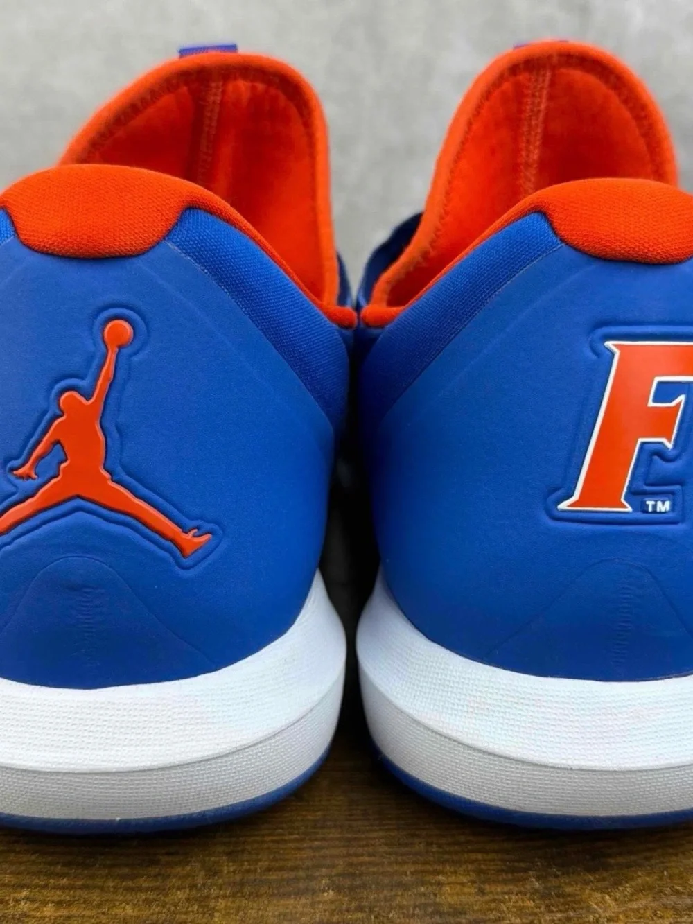 NEW Air Jordan Trainer 3 Florida Gators PE Size 16 AR1402-400 Men’s Shoes Rare